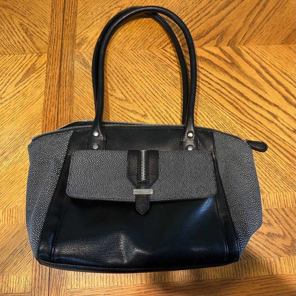 Elegant Nine West Black and Gray Women's Handbag